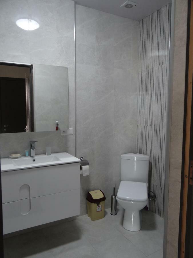 Apartment Abuseridze 5A Batumi Exterior foto